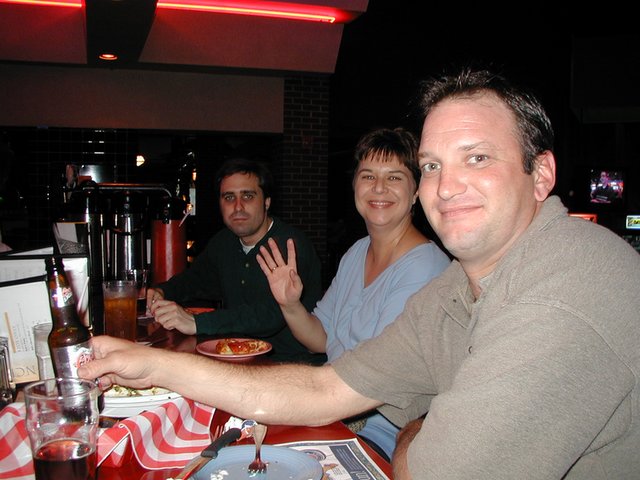 2001/02(February)/Misc/640x480_2001-02-23-Nowdocs-Dave-N-Busters-1-Eric-Lisa-Devann.jpg