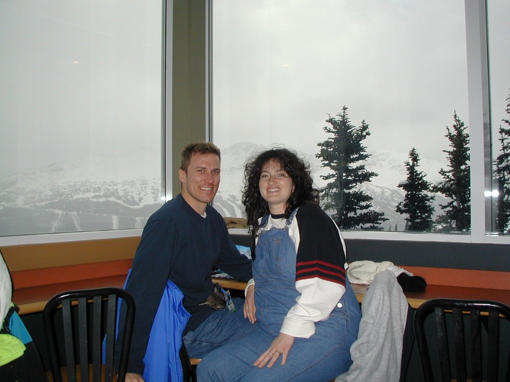 2001-02-14-Whistler-09-Travis-Suzi-Valentines-top-of-Gondola.JPG
