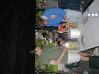 2001/03(March)/Moms_Picnic/2001_03_31_Ice_Cream_Matt_Travis.jpg