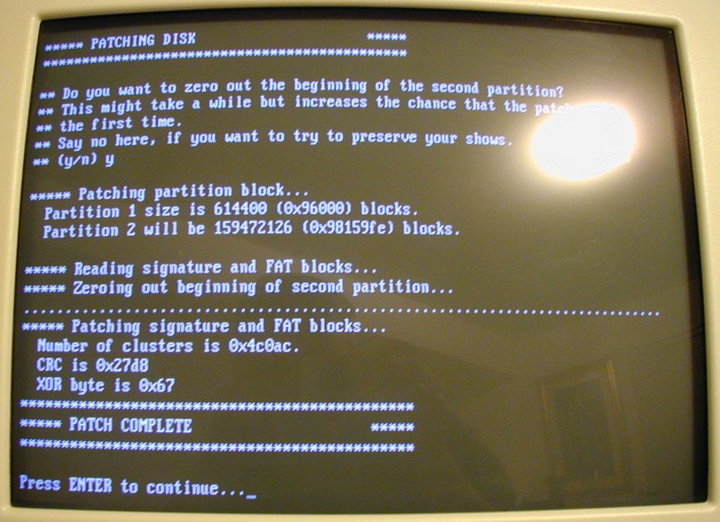 2001/03(March)/ReplayTV-Upgrade/800x600_2001-03-19--4-Replay-Upgrade-patched.JPG