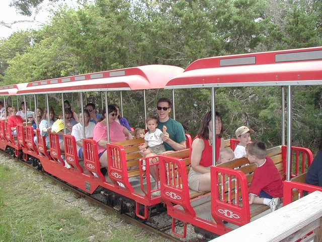 2001-04-07-13-Austin-Zoo-Stacy-Jack-Chance-Travis-Train.jpg