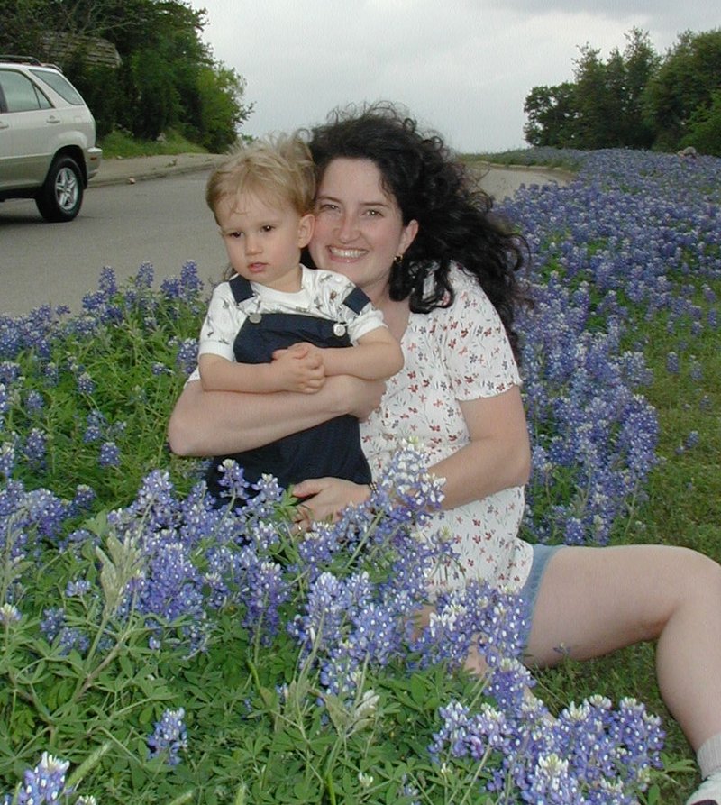 2001/04(April)/BlueBonnets/800x600_2001-04-07-BlueBonnets-18-Chance-Suzi.jpg