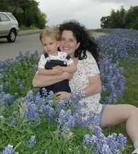 2001-04-07-BlueBonnets-18-Chance-Suzi.jpg