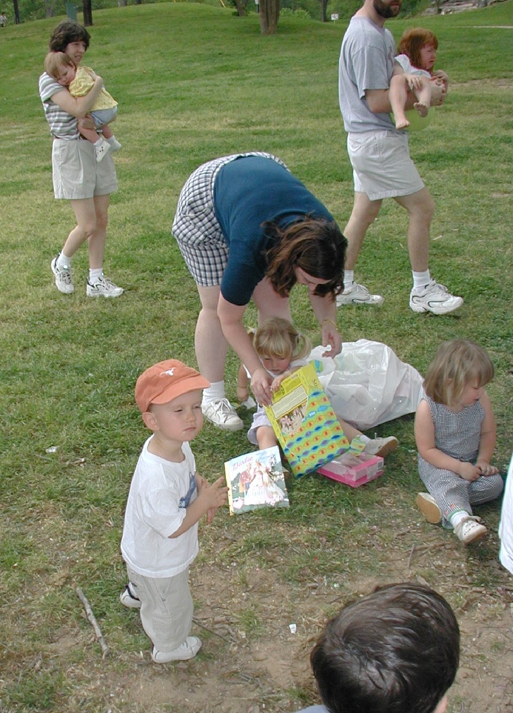 2001-04-21-03-McKenzie-Bday-Chance-Marci-Brittney.jpg