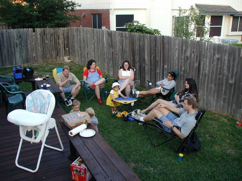 2001-04-28-3-Backyard-Doug-Suzi-Chance-Zen-Marci-Kalyani-Kavita-Kiffin-Ben.jpg