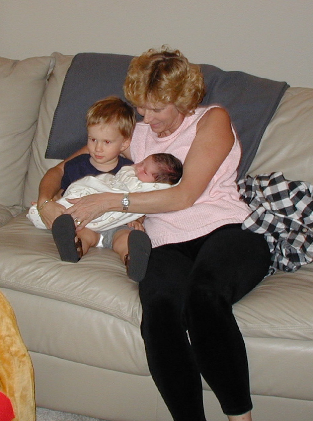 2001-05-14-06-Chance-Dax-GrandmaJaneen.jpg
