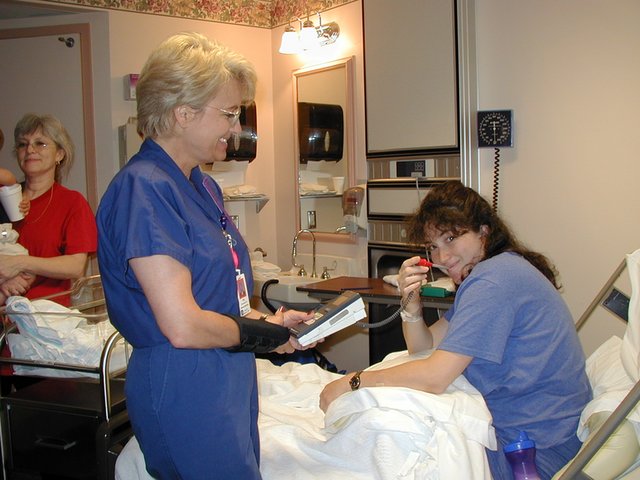 2001-05-09-07-Suzi-Nurse.jpg