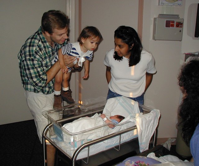 2001-05-09-16-Ben-Kavita-Kalyani-Dax.jpg
