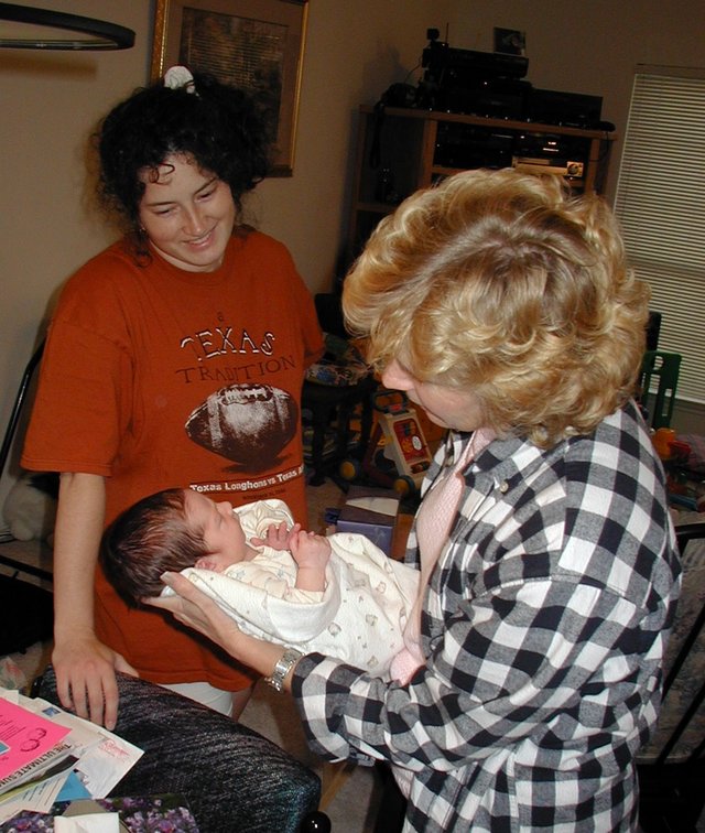 2001-05-14-04-Suzi-Dax-GrandmaJaneen.jpg