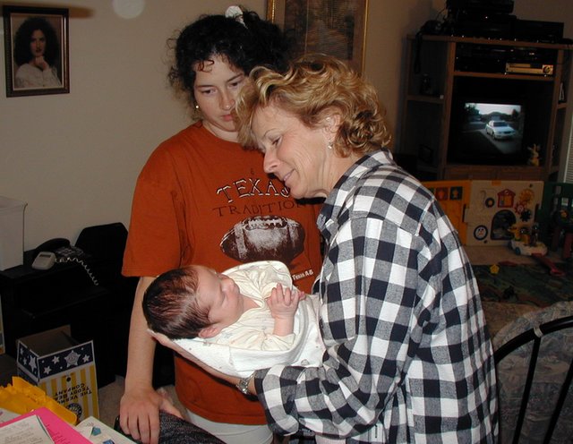 2001-05-14-05-Suzi-Dax-GrandmaJaneen.jpg