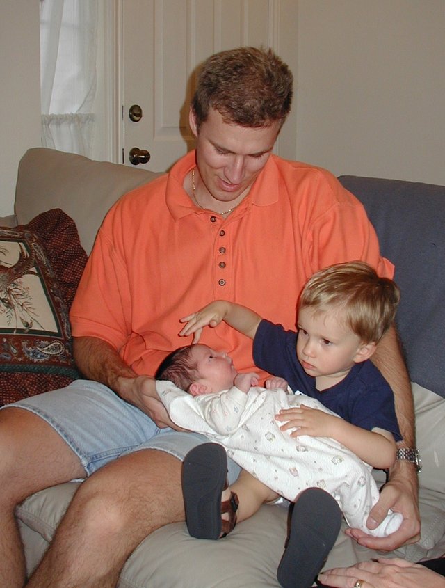 2001-05-14-10-Travis-Dax-Chance.jpg