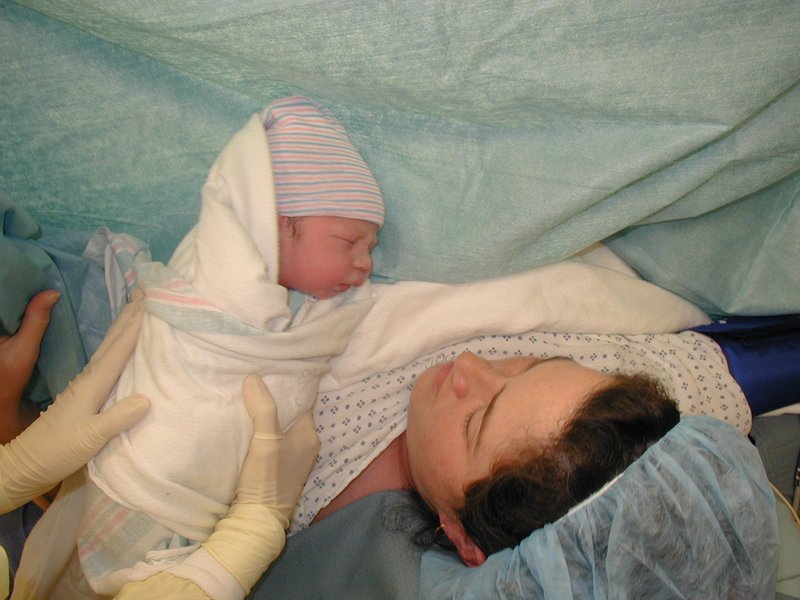 2001/05(May)/Dax/800x600_2001-05-07-07-Dax-Suzi.JPG