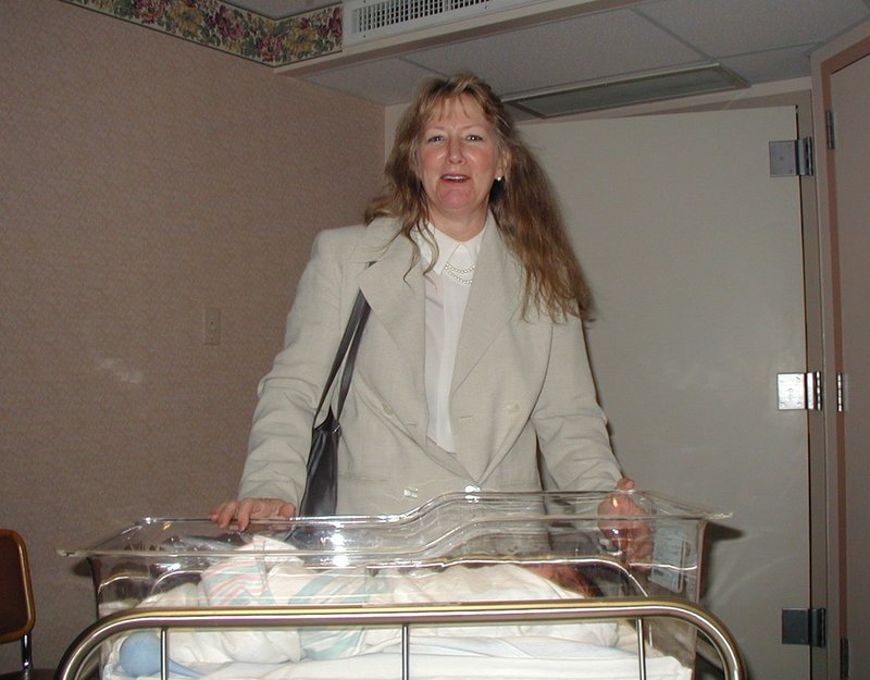 2001/05(May)/Dax/800x600_2001-05-08-06-Dax-Dale.JPG