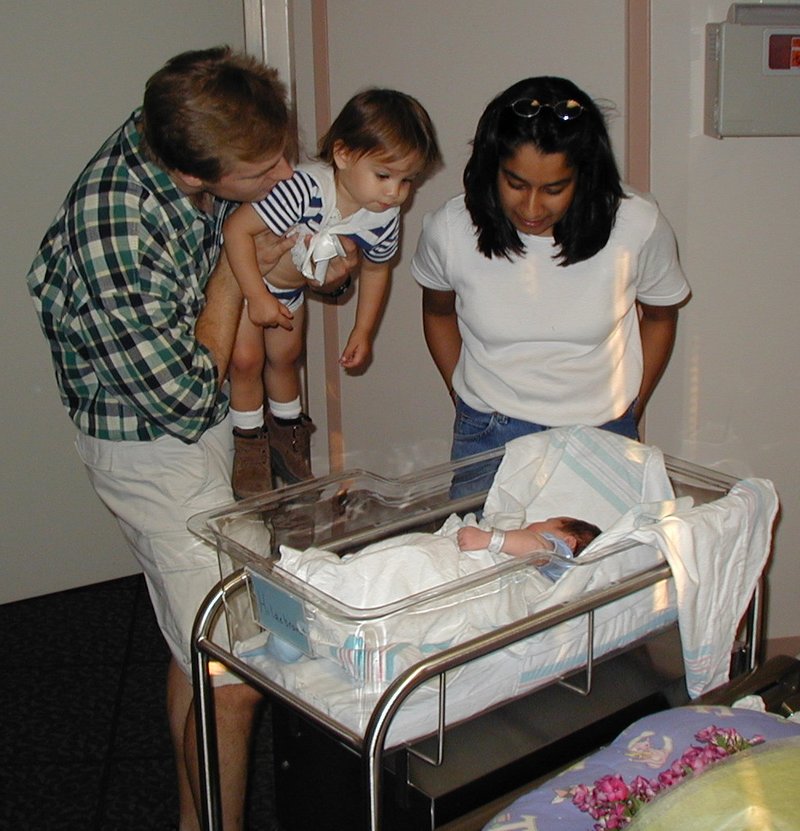 2001-05-09-17-Ben-Kavita-Kalyani-Dax.jpg