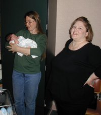 2001-05-08-25-Karen-Dax-Tricia.jpg
