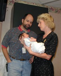 2001-05-09-12-Ben-Julie-Dax.jpg
