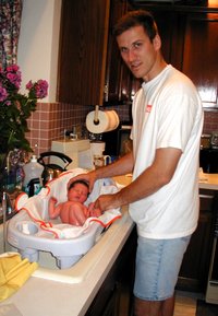 2001-05-12--10-Dax-FirstBath.jpg