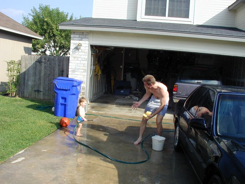 2001-05-20-4-Chance-Travis-carwash.jpg