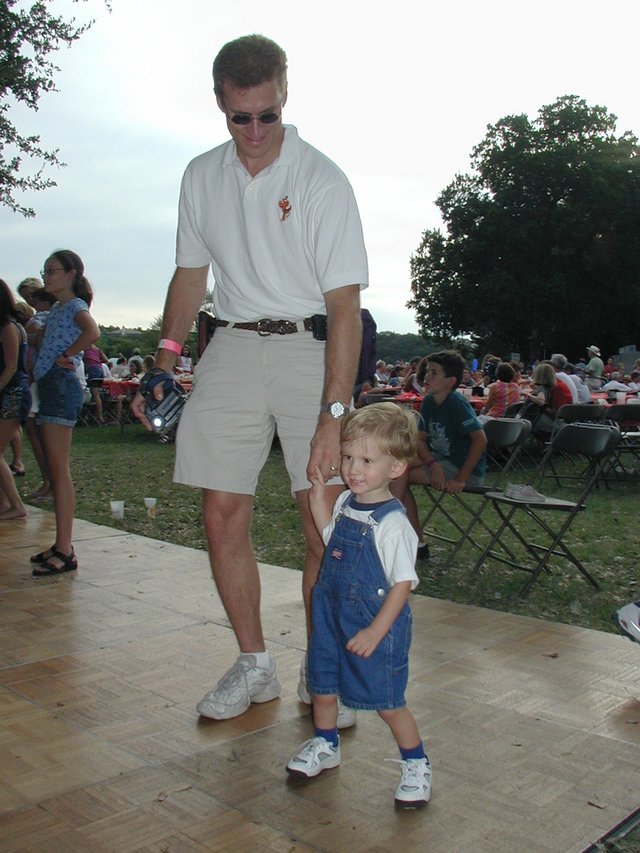 2001-07-03-08-Lost-Creek-CC-Party-Chance-Travis.jpg