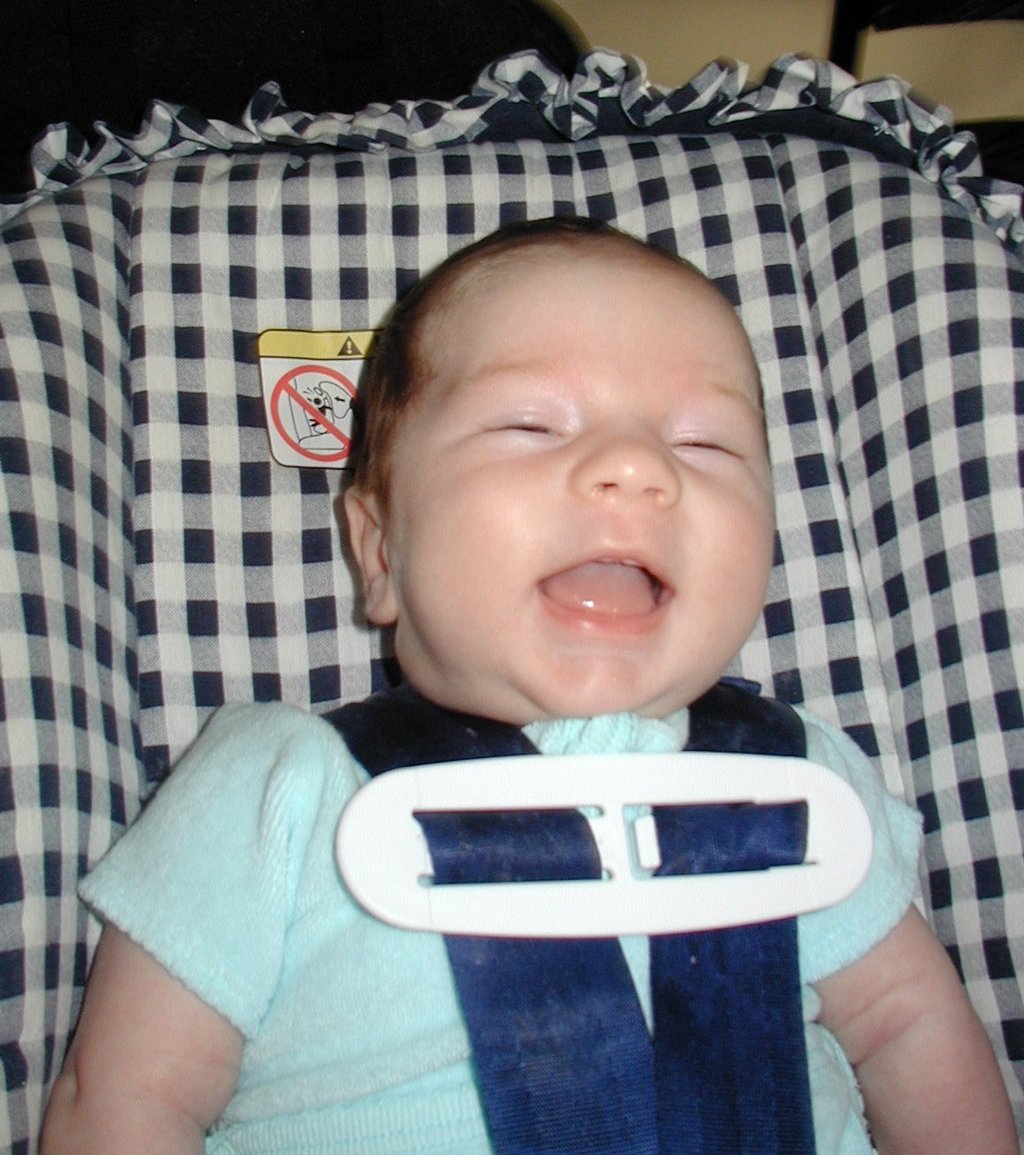 2001-07-05-1-Dax-carseat.jpg