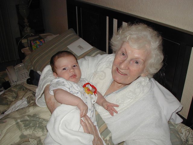 2001-07-28-Nana-Dax.JPG