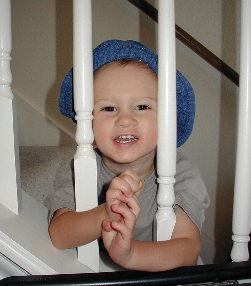 2001-07-06-2-Chance-hat-stairs.jpg