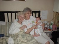 2001-07-28-Nana-Grammy-Dax-2.JPG