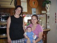 2001-07-29-MaryDaxSuzi2.JPG