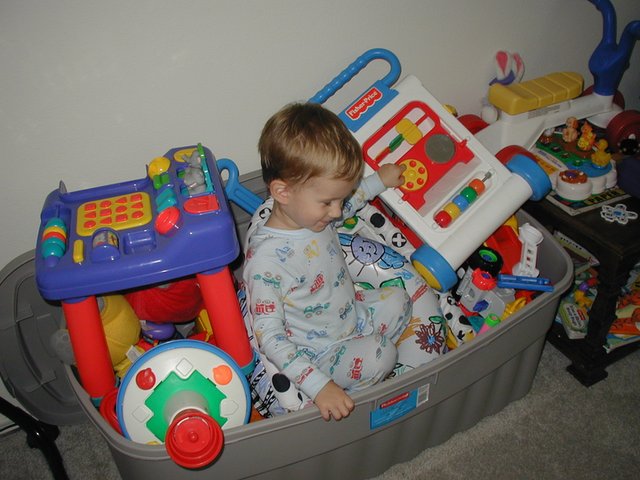 2001-08-18-Chance-in-toybox-1.jpg