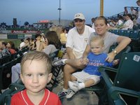 2001-08-14-21-RoundRock-Express-Chance-Vale-Justin-Katie.JPG