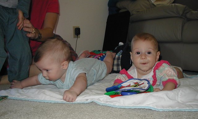 2001-09-25-Garza-visit-07-Dax-Eliana.JPG