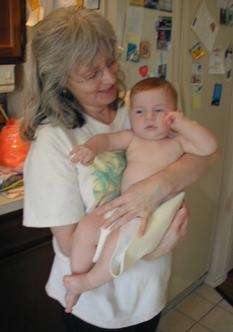 2001/09(September)/Misc/800x600_2001-09-23-Dax-2-Grammy.JPG