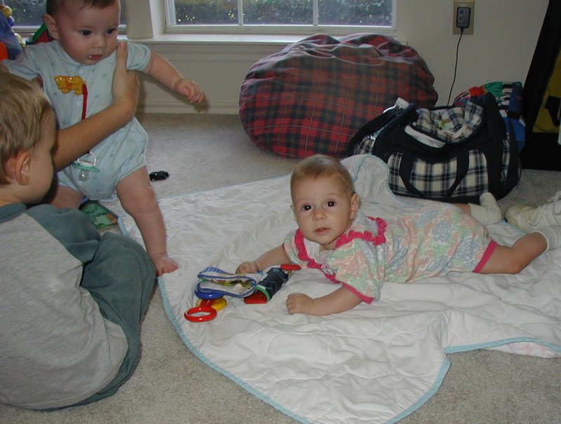 2001-09-25-Garza-visit-05-Dax-Eliana.JPG