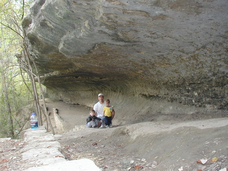 2001/10(October)/Camping-McKinney-Falls/800x600_2001-10-26-Camping-McKinney-Falls-21-Chance-Aaron-Travis-Rock-overhang.JPG