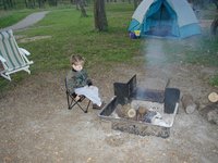 2001-10-26-Camping-McKinney-Falls-03-Aaron-by-fire.JPG