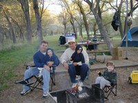 2001-10-26-Camping-McKinney-Falls-09-Justin-Vale-Travis-Chance-Aaron.JPG