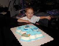 2001-10-05-Chance-Bday-26-Chance-BluesClues-cake.JPG