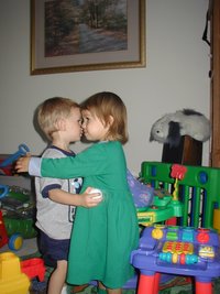 2001-10-07-Chance-Bday-30-Chance-Kalyani-hugging.JPG
