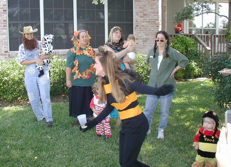 2001-10-27-Halloween-Party-20-costume-contest.JPG