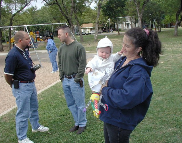 2001-10-06-Kalyani-Bday-02-Ren-Kevin-Dax-Suzi.JPG