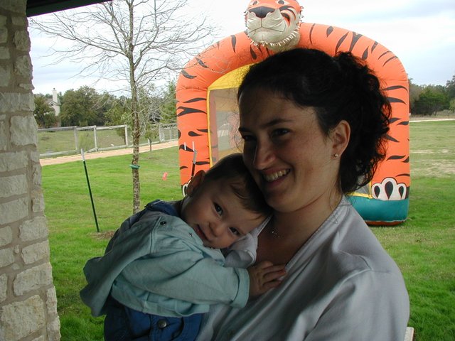 2001-11-17-Brittney-bday-02-Suzi-Dax.JPG