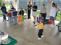 2001-11-17-Brittney-bday-07-Aaron-pinata.JPG