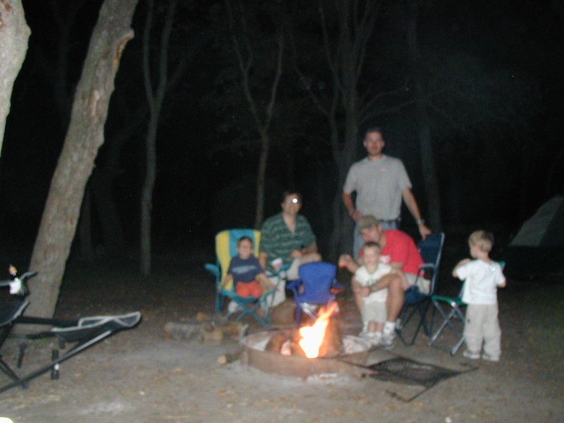 2001/11(November)/Camping-McKinney-Falls/800x600_2001-11-26-McKinney-Falls-Camping-07-Jack-Matt-Vale-Justin-Chance-Traviscampfire.JPG