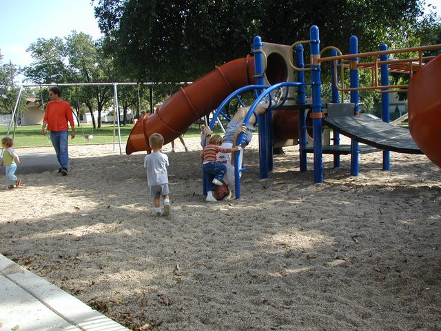 2001-11-03-Ramsey-park-4-Chance-Kalyani-Ben.JPG