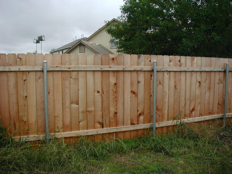 2001-11-16-sample-fence-1.JPG