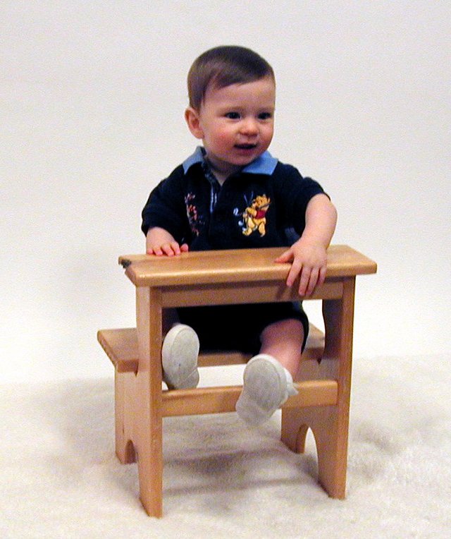 2001-12-12-Kiddie-Kandids-07-Dax.JPG