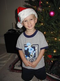 2001-12-06-Xmas-Chance-santa-hat-2.JPG
