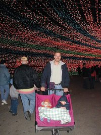 2001-12-19-Trail-of-lights-02-Chance-Dax-Travis.JPG