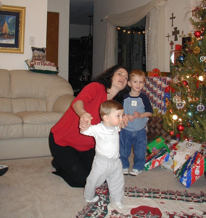 2001/12(December)/Xmas/800x600_2001-12-24-Xmas-eve-01-Suzi-Dax-Chance.JPG
