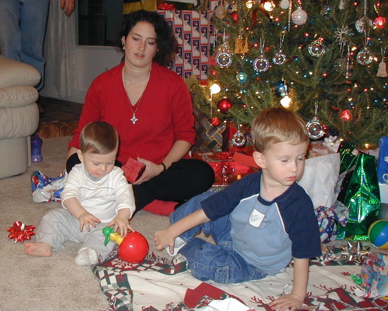 2001/12(December)/Xmas/800x600_2001-12-24-Xmas-eve-18-Suzi-Dax-Chance.JPG